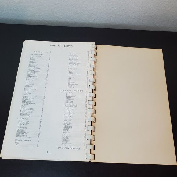 Muriel Kamada Miura's Hawaiian Pupu Party Planner Comb Bound 1974 Recipe Book - Picture 12 of 12